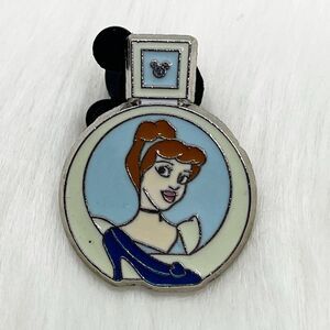 🔮‎ 5/$25 Disney Bottle Collection Cinderella Pin